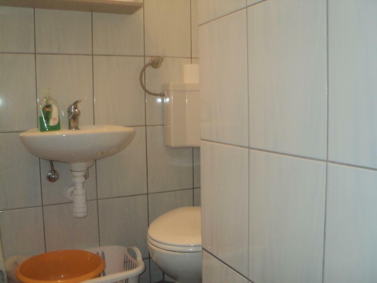 Studio Apartman Kastel Kambelovac Kaštela Buitenkant foto